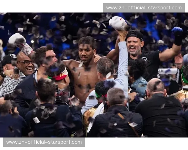 重拳与韧性的巅峰博弈：鲁伊兹vs拉曼的权力游戏